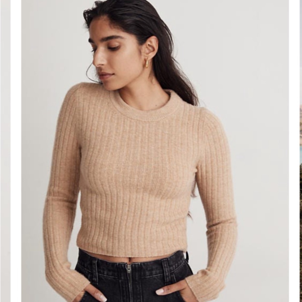 Madewell Ribbed Crewneck Sweater in Beige
